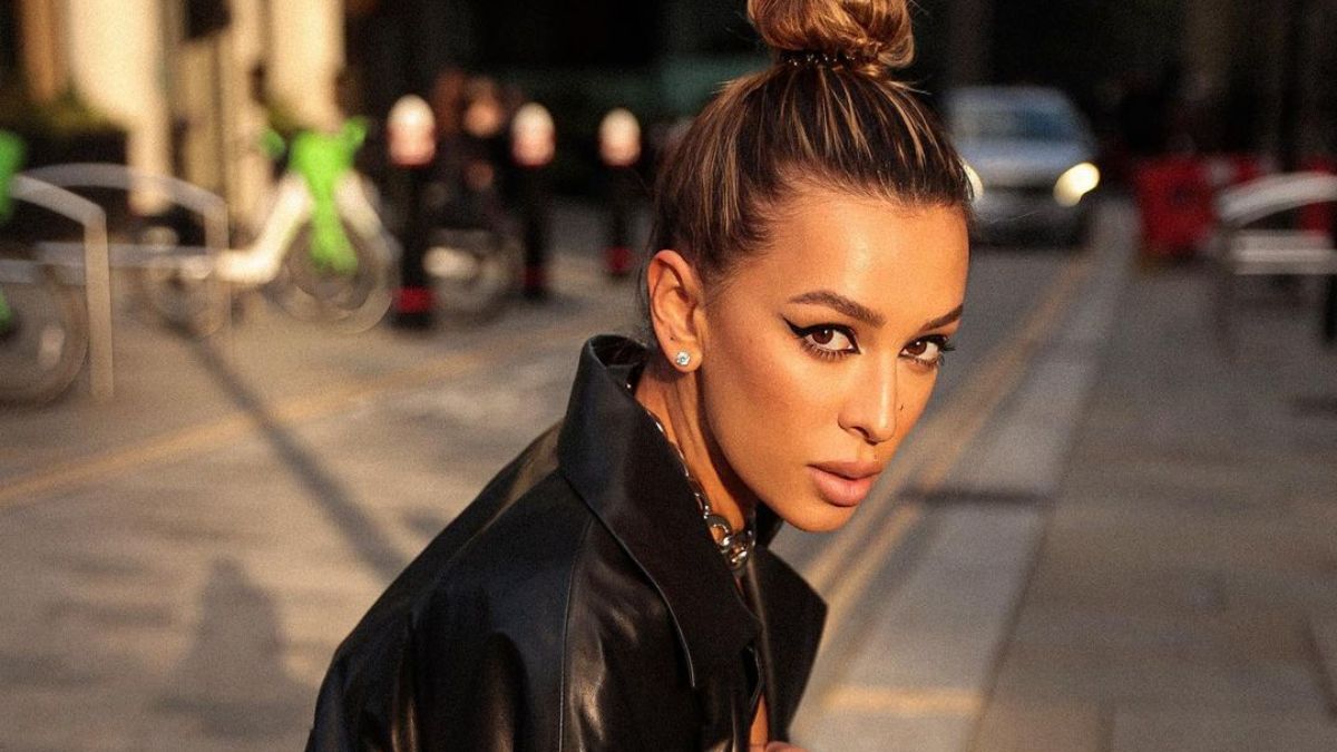 Еліна Хейрова Еліна Хейрова