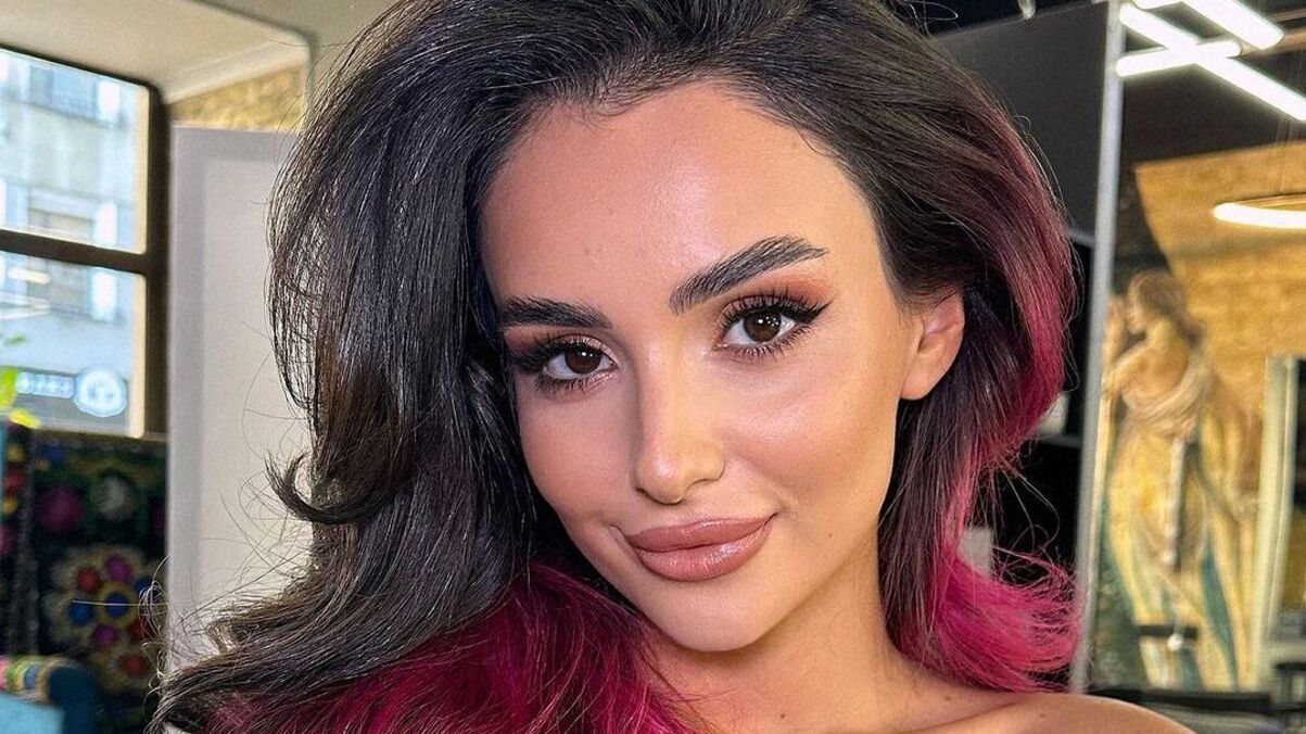 Анна Тринчер Анна Тринчер