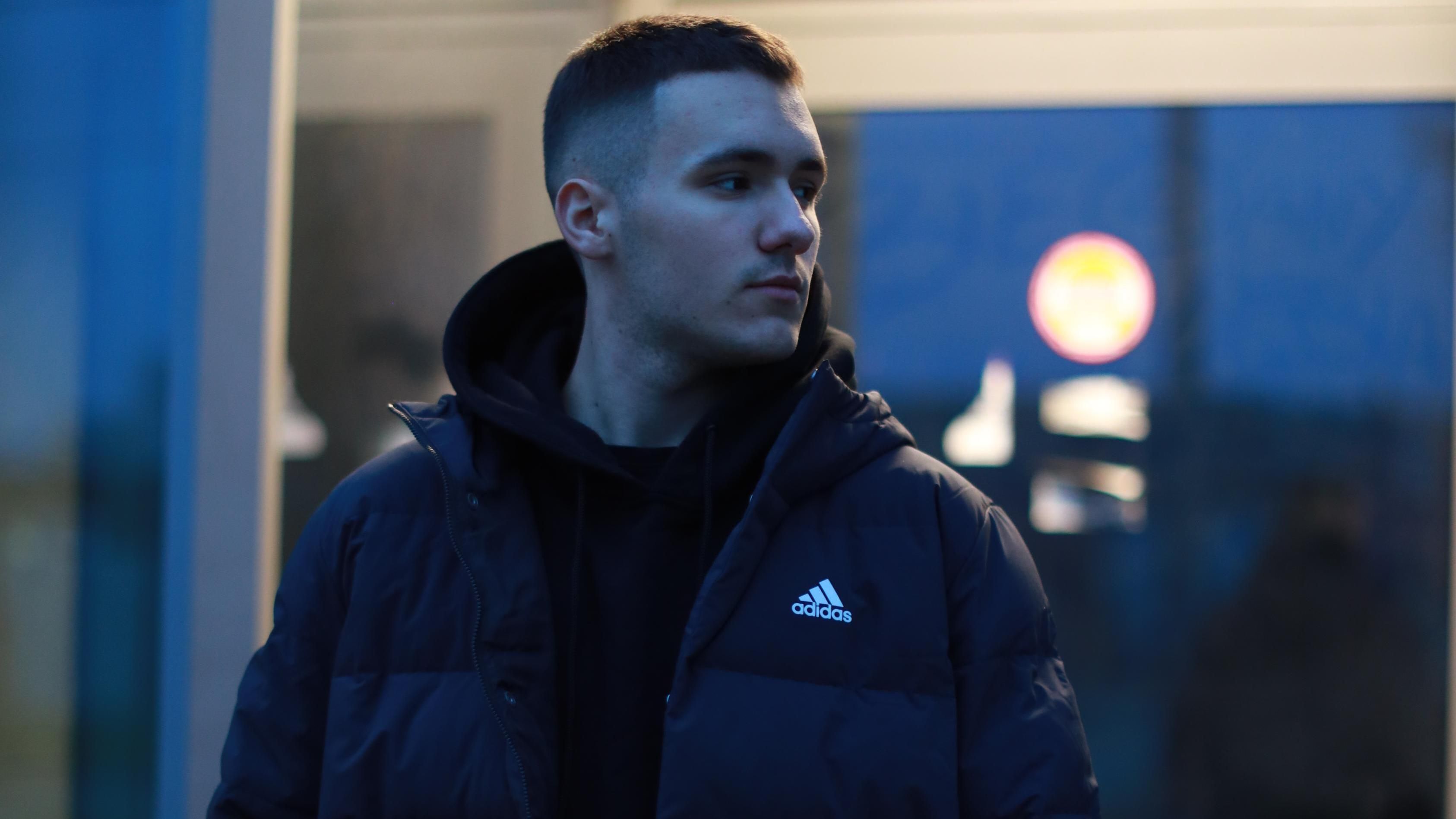 Фіналіст Нацвідбору YAKTAK зачепив фанів за душу новим емоційним треком Фіналіст Нацвідбору YAKTAK зачепив фанів за душу новим емоційним треком