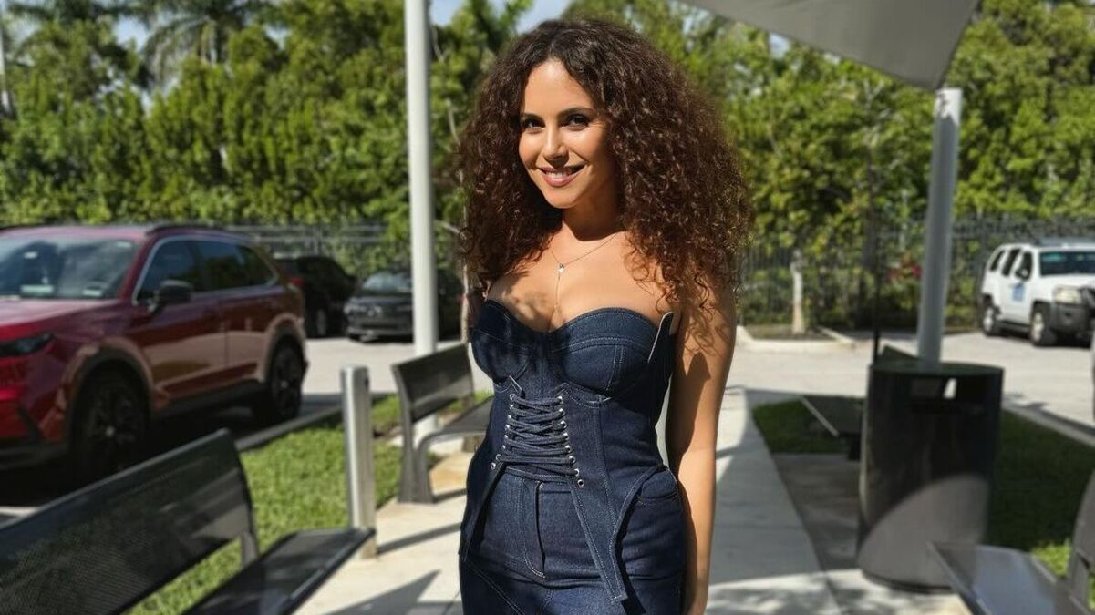 Настя Каменських Настя Каменських