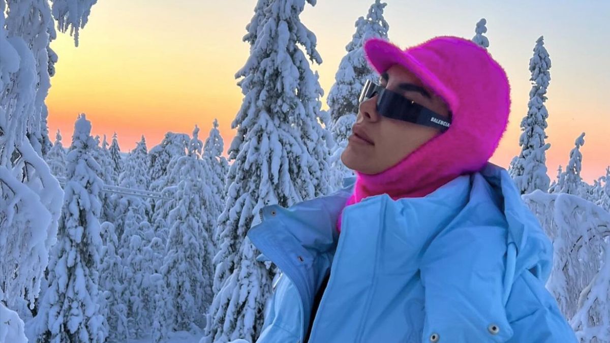 Корячка отправилась в Лапландию с мужем и дочерью Корячка отправилась в Лапландию с мужем и дочерью