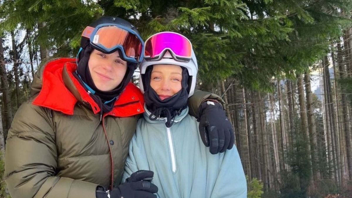 Тіна Кароль разом із сином Веніаміном поїхала в Карпатах Тіна Кароль разом із сином Веніаміном поїхала в Карпатах