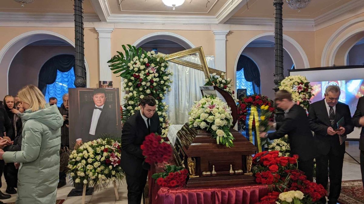 Прощальная церемония с Виталием Белоножко Прощальная церемония с Виталием Белоножко