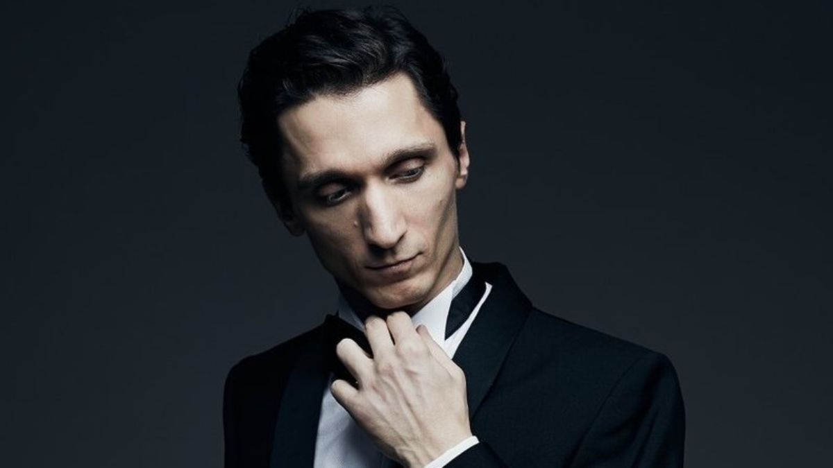 Олександр Романовський Олександр Романовський