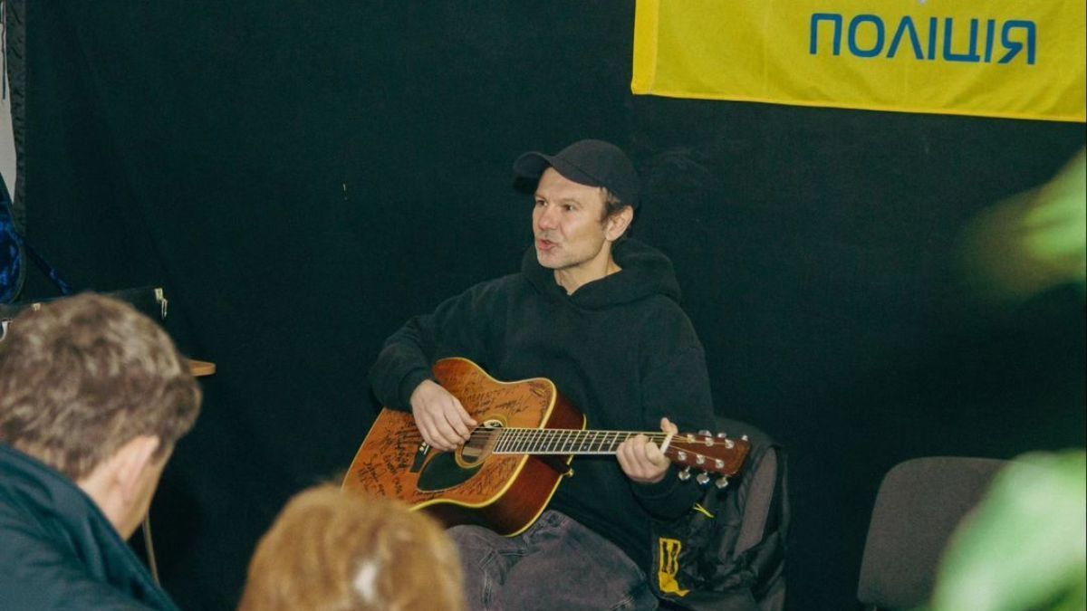 Святослав Вакарчук Святослав Вакарчук