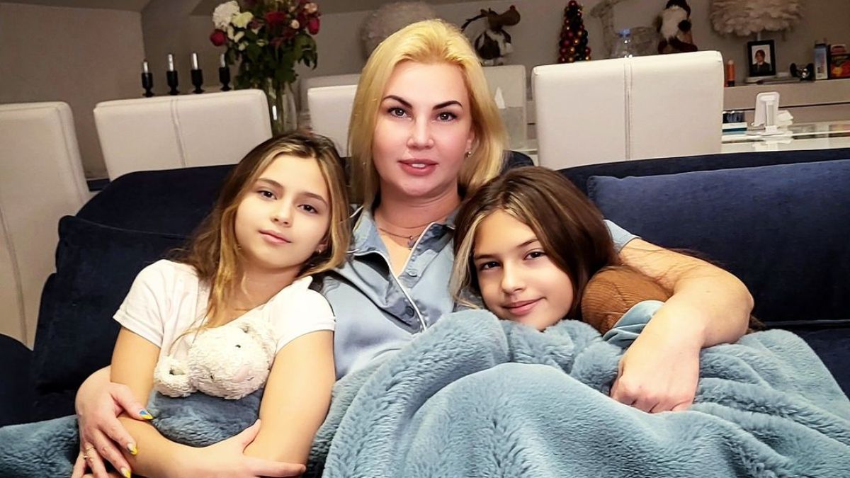 Камалія з доньками 