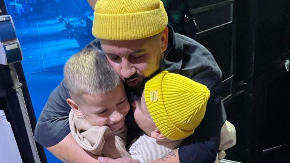 Монатик с сыновьями Монатик с сыновьями