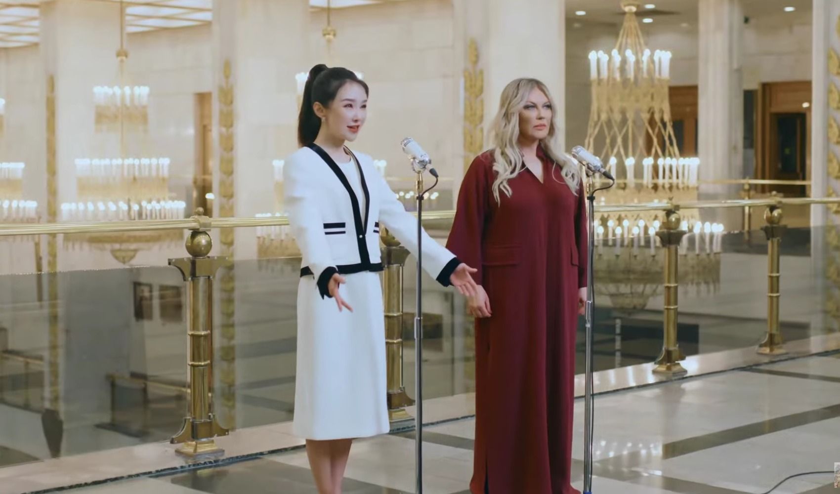 Таисия Повалий и Ван Фан Таисия Повалий и Ван Фан