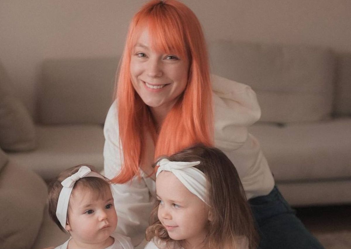 Светлана Тарабарова вместе с дочерьми Светлана Тарабарова вместе с дочерьми