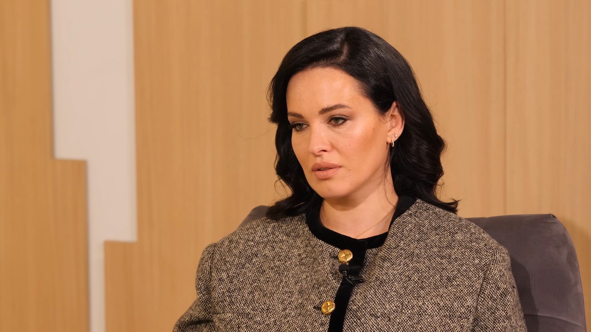 Сексуалдық монахтармен порно «Арман серпентин» порнофильмі