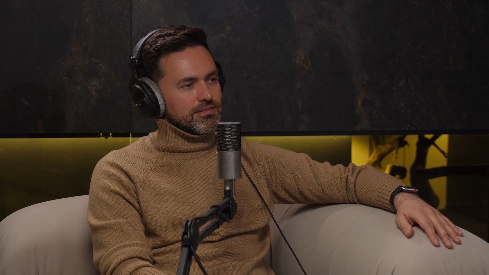 Тимур Мирошниченко Тимур Мирошниченко