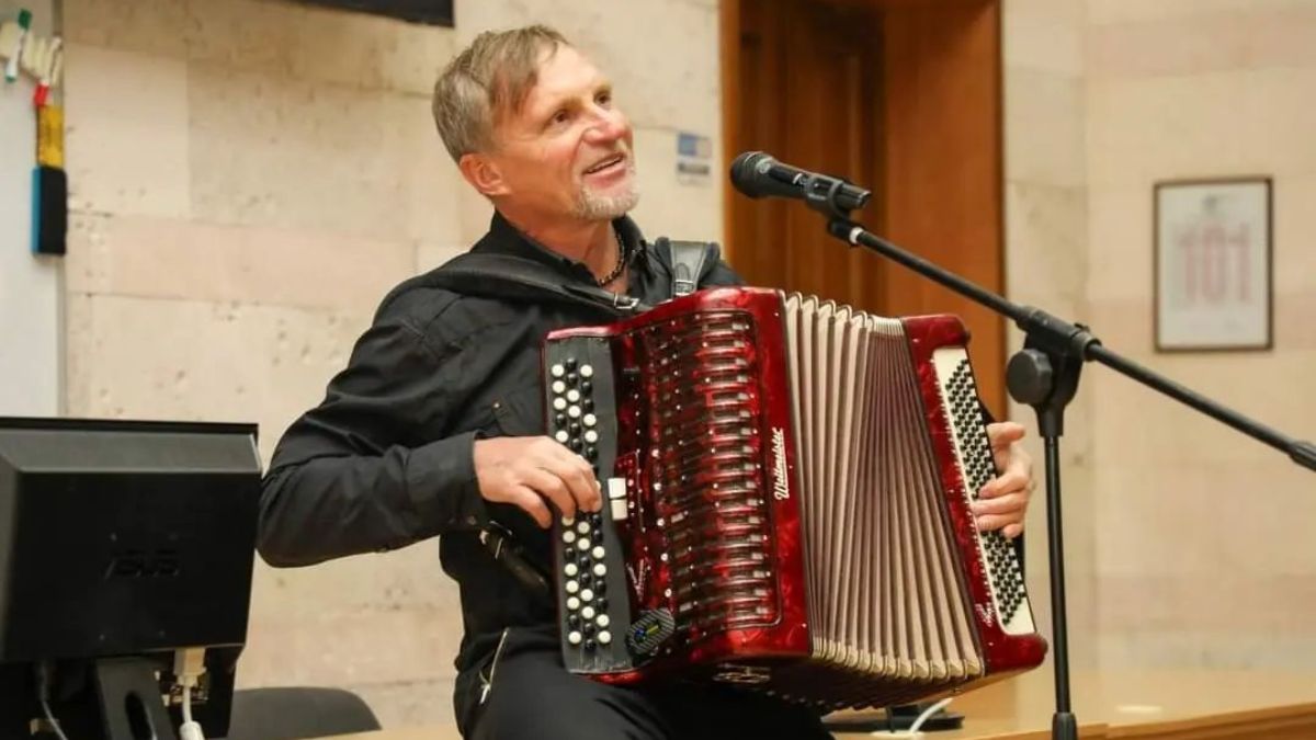 Олег Скрипка Олег Скрипка