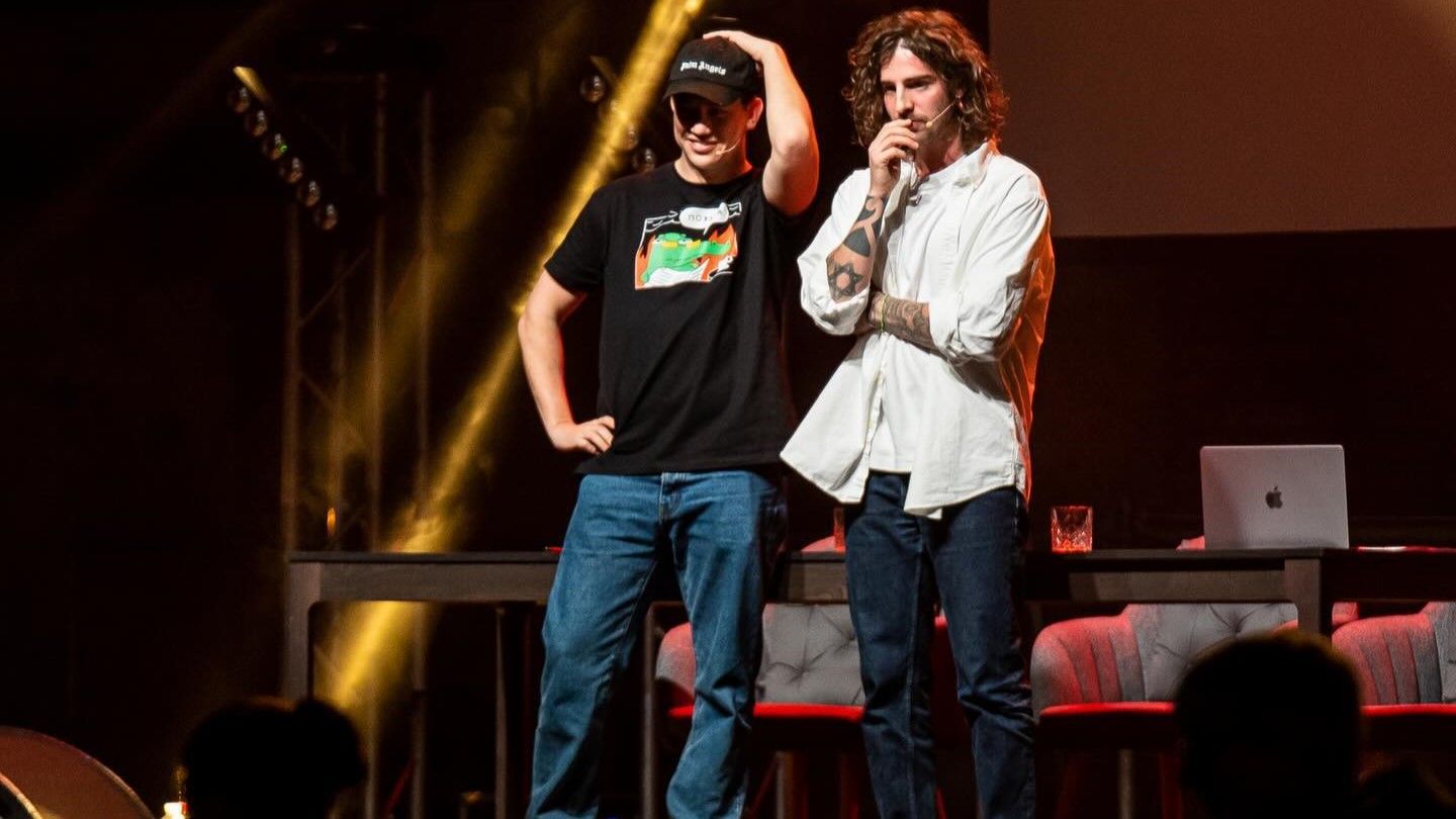 Володимир Дантес й Олексій Дурнєв Володимир Дантес й Олексій Дурнєв