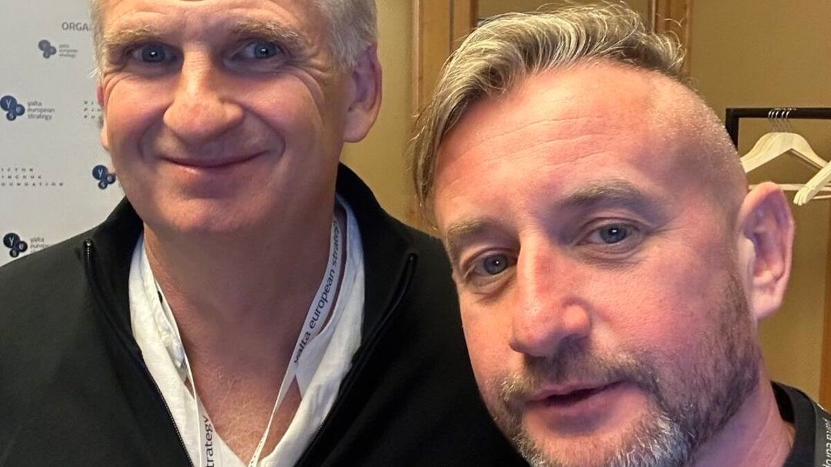Тимоти Снайдер и Сергей Жадан Тимоти Снайдер и Сергей Жадан