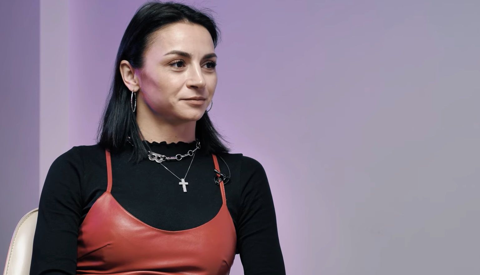 Илона Гвоздева Илона Гвоздева