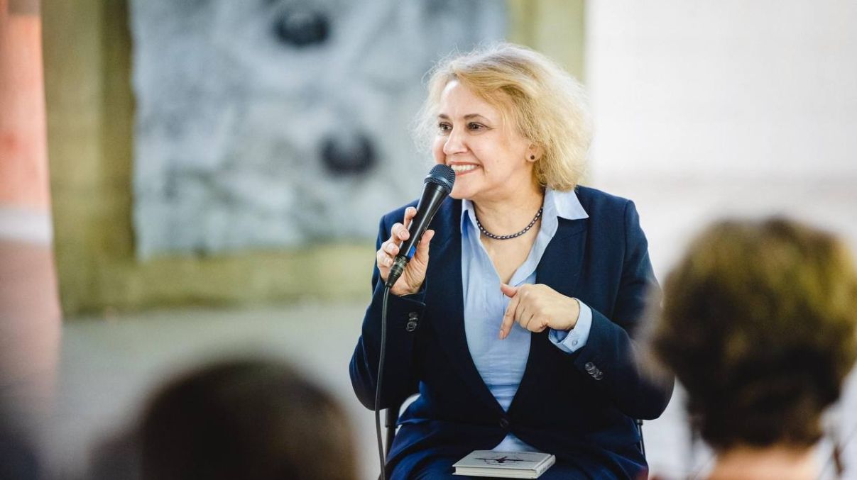 Оксана Забужко резко высказалась об Оксане Лынив Оксана Забужко резко высказалась об Оксане Лынив