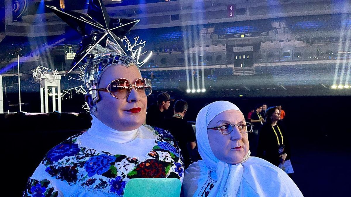 Андрей Данилко смутил фанатов фотографией напарницы Андрей Данилко смутил фанатов фотографией напарницы