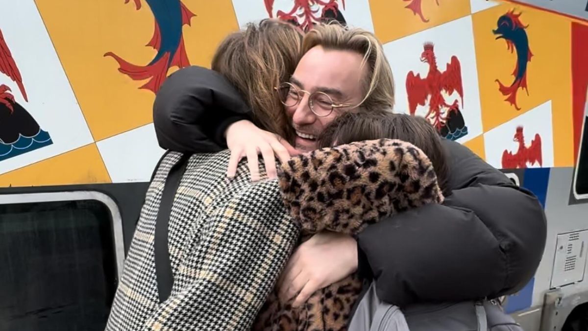 Алан Бадоєв зустрівся з дітьми після розлуки Алан Бадоєв зустрівся з дітьми після розлуки