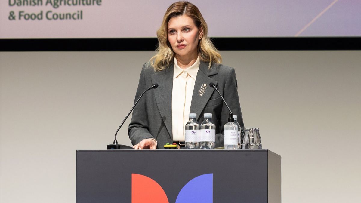 Ракетный удар по Чернигову 17 апреля - Елена Зеленская рассказала о последствиях атаки Ракетный удар по Чернигову 17 апреля - Елена Зеленская рассказала о последствиях атаки