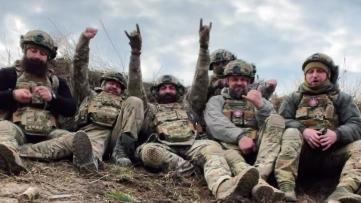 Даніель Салем з побратимами Даніель Салем з побратимами