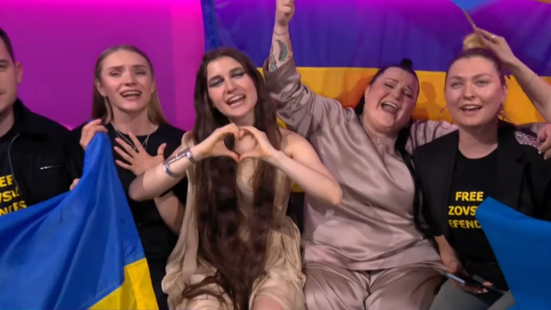 alyona alyona и Jerry Heil с украинской делегацией alyona alyona и Jerry Heil с украинской делегацией