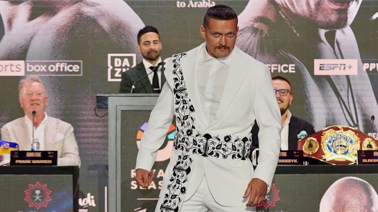 Олександр Усик Олександр Усик