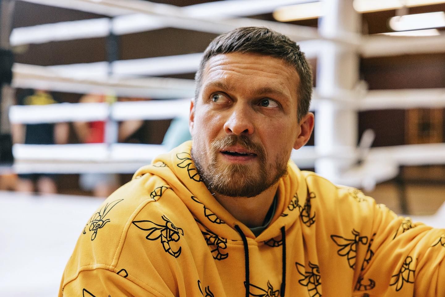 Тікток розриває тренд від Олександра Усика Тікток розриває тренд від Олександра Усика