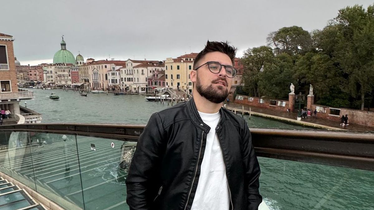 Певец Julik спас человека в Испании - как это произошло - фото - Show Певец Julik спас человека в Испании - как это произошло - фото - Show