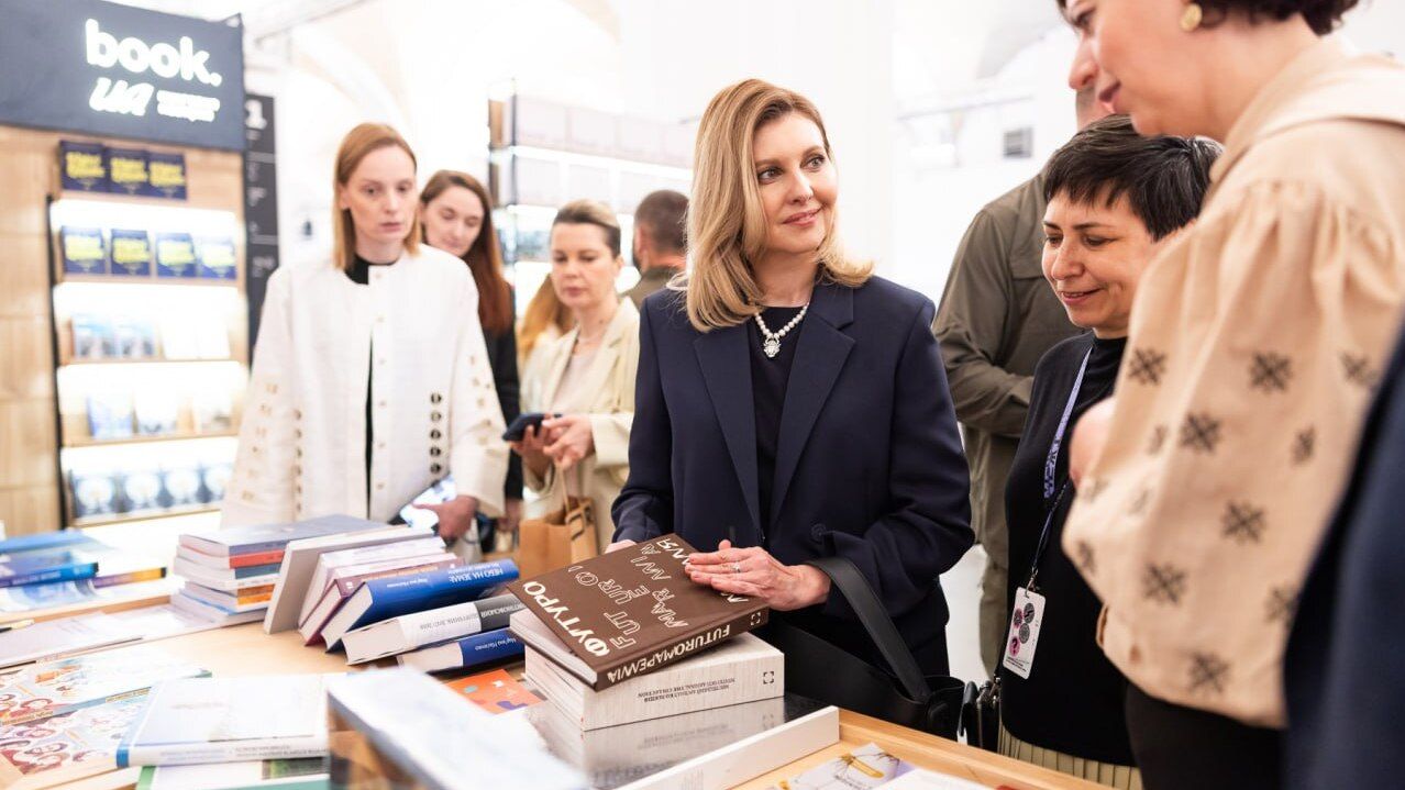 Елена Зеленская Елена Зеленская