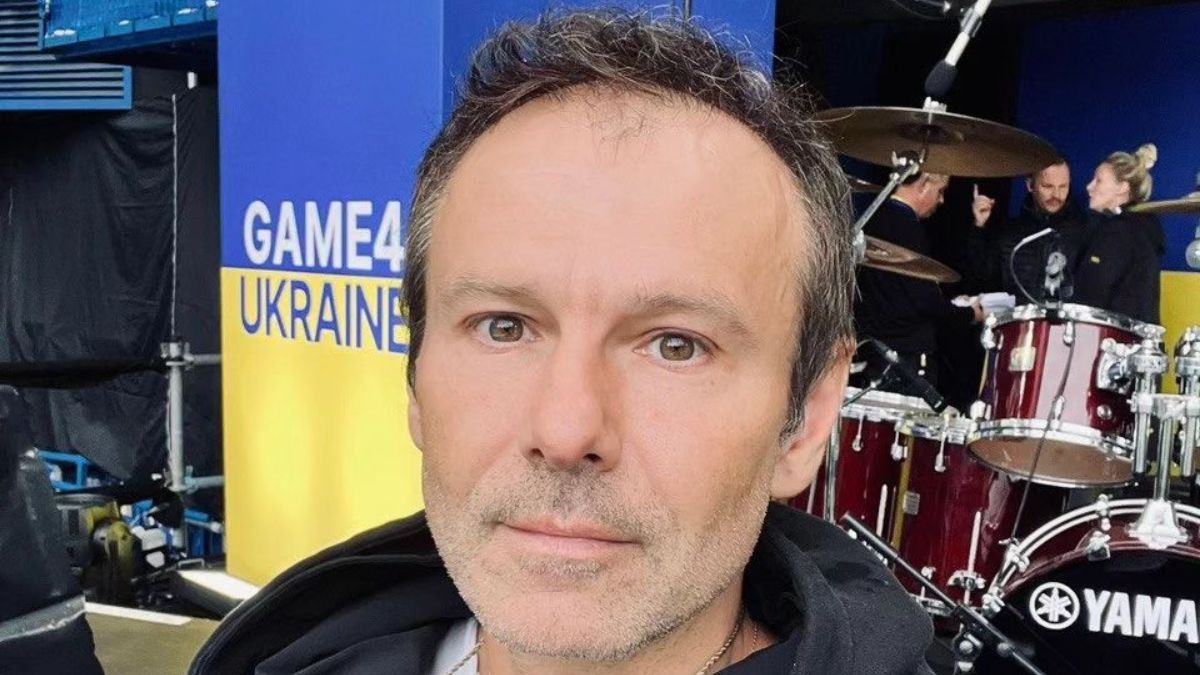 Святослав Вакарчук Святослав Вакарчук