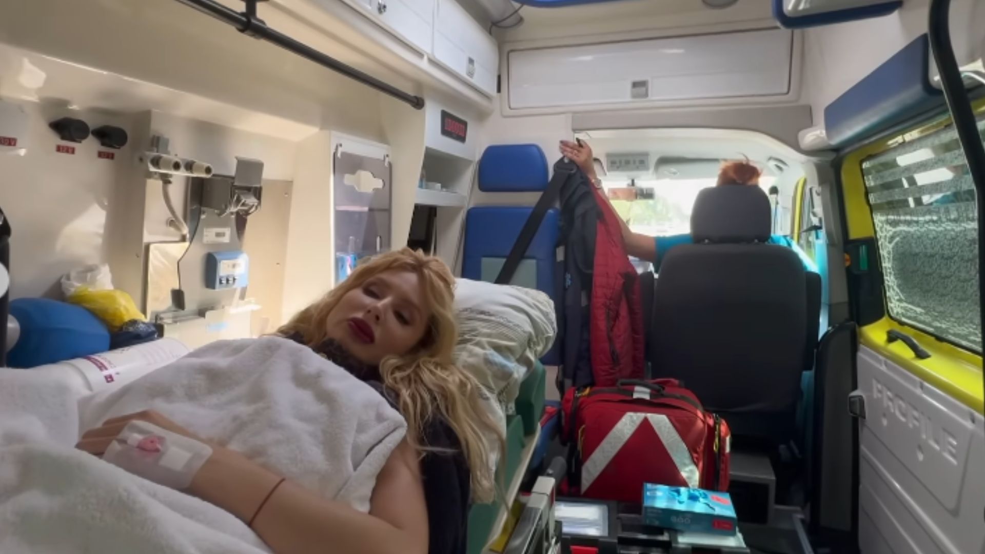 Світлана Лобода злама руку Світлана Лобода злама руку