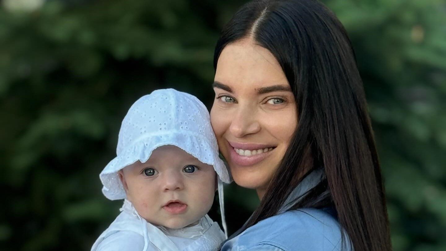 Екатерина Усик с дочерью Екатерина Усик с дочерью