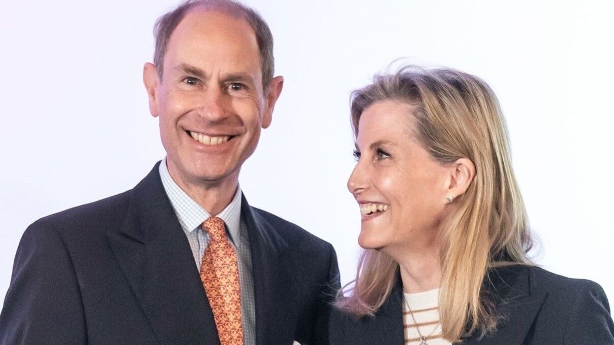 Герцог і герцогиня Единбурзькі Герцог і герцогиня Единбурзькі