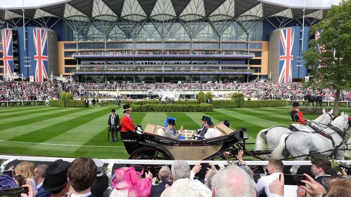Чарльз III и его жена Камилла очаровали роскошными образами на открытии Royal Ascot - Show Чарльз III и его жена Камилла очаровали роскошными образами на открытии Royal Ascot - Show