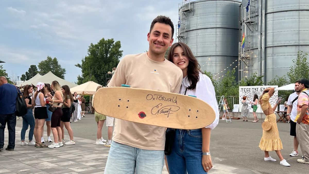 Фіма Константиновський з дівчиною Фіма Константиновський з дівчиною