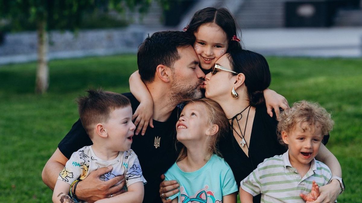 Тімур та Інна Мірошниченки з дітьми Тімур та Інна Мірошниченки з дітьми