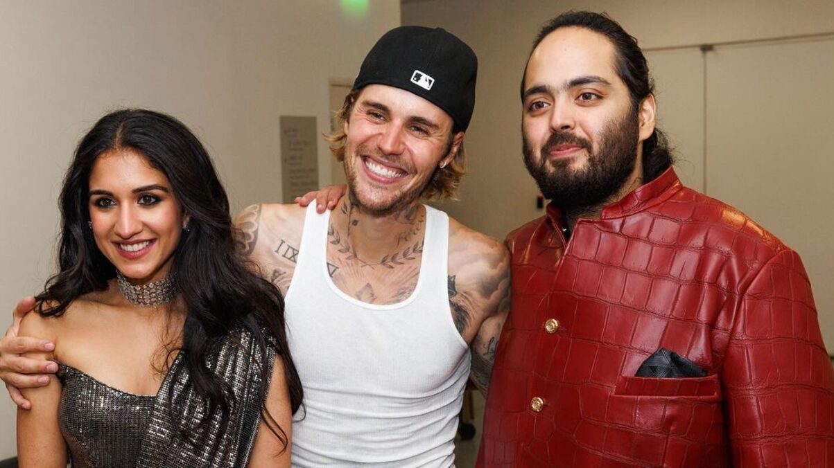 Джастін Бібер та найбагатша пара Індії Джастін Бібер та найбагатша пара Індії