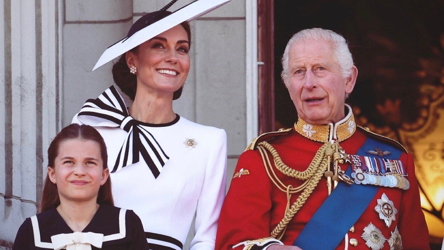 Кейт Міддлтон з королем і донькою Кейт Міддлтон з королем і донькою