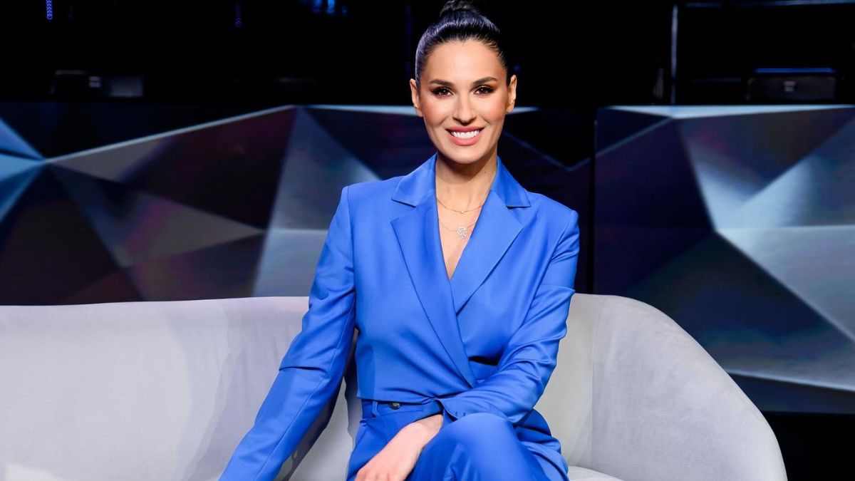 Маша Єфросиніна Маша Єфросиніна