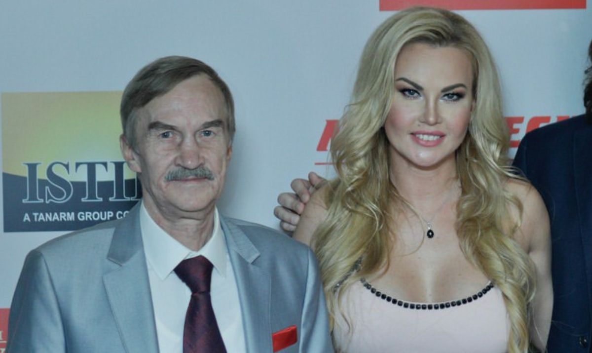 Камалія з батьком Камалія з батьком