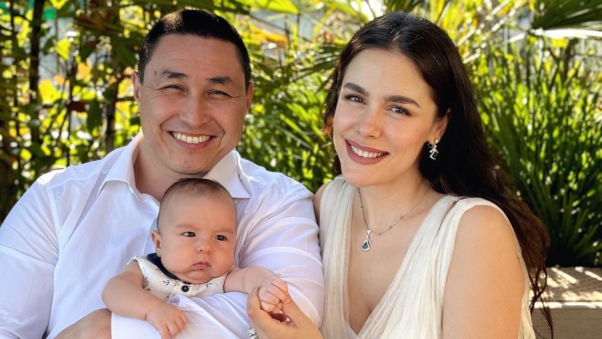 Иванна Онуфрийчук с мужем и сыном Иванна Онуфрийчук с мужем и сыном