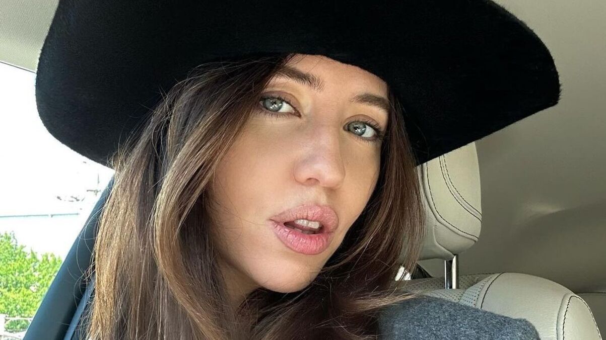 Надя Дорофеева Надя Дорофеева