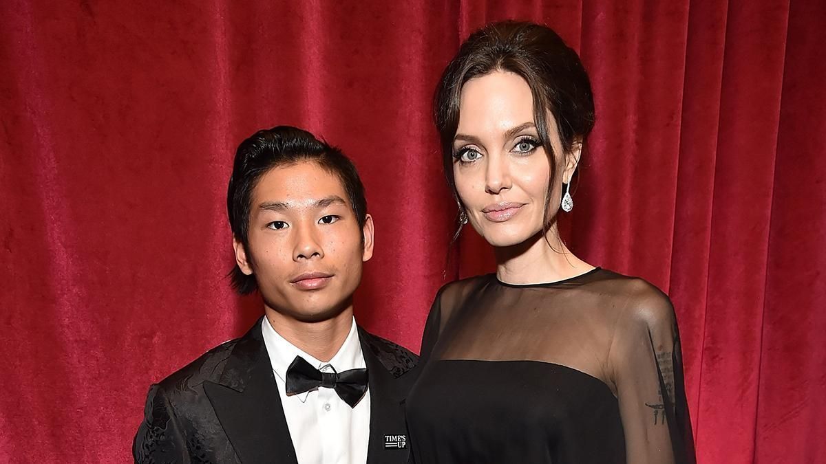 Анджеліна Джолі з сином Паксом Анджеліна Джолі з сином Паксом