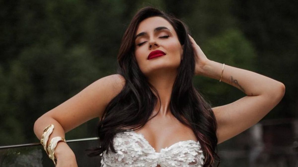 Анна Трінчер Анна Трінчер